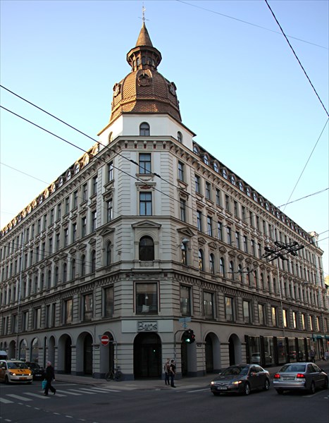 256-Улица Марияс